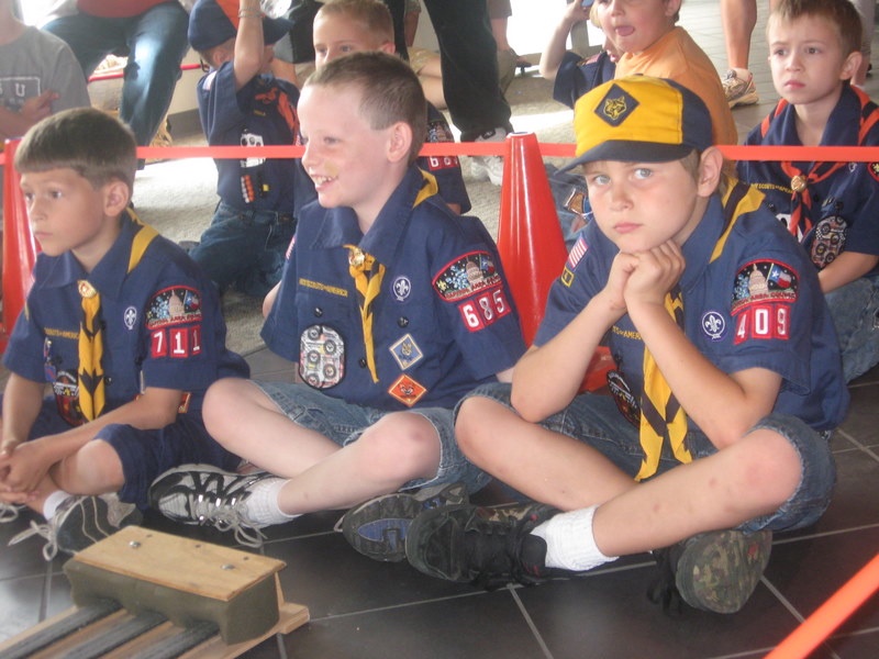 2010-Pack409-Blue-n-Gold - 187.jpg